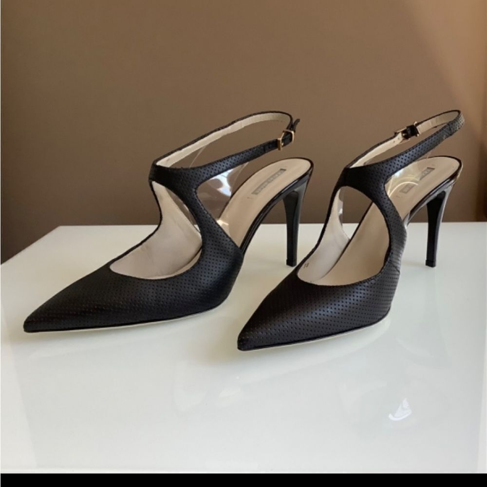 NWOT Giorgio Armani 3.5 Leather Heels Size 38 - Picture 13 of 13